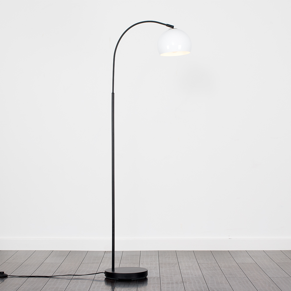 Curva Floor Lamp in Black with White Shade