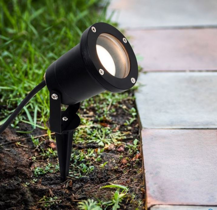 Black spike up-lighters for illuminating flower areas, shrubberies, trees, or main centre pieces.